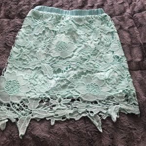 Brand new, never worn Embroidered/lace mint skirt